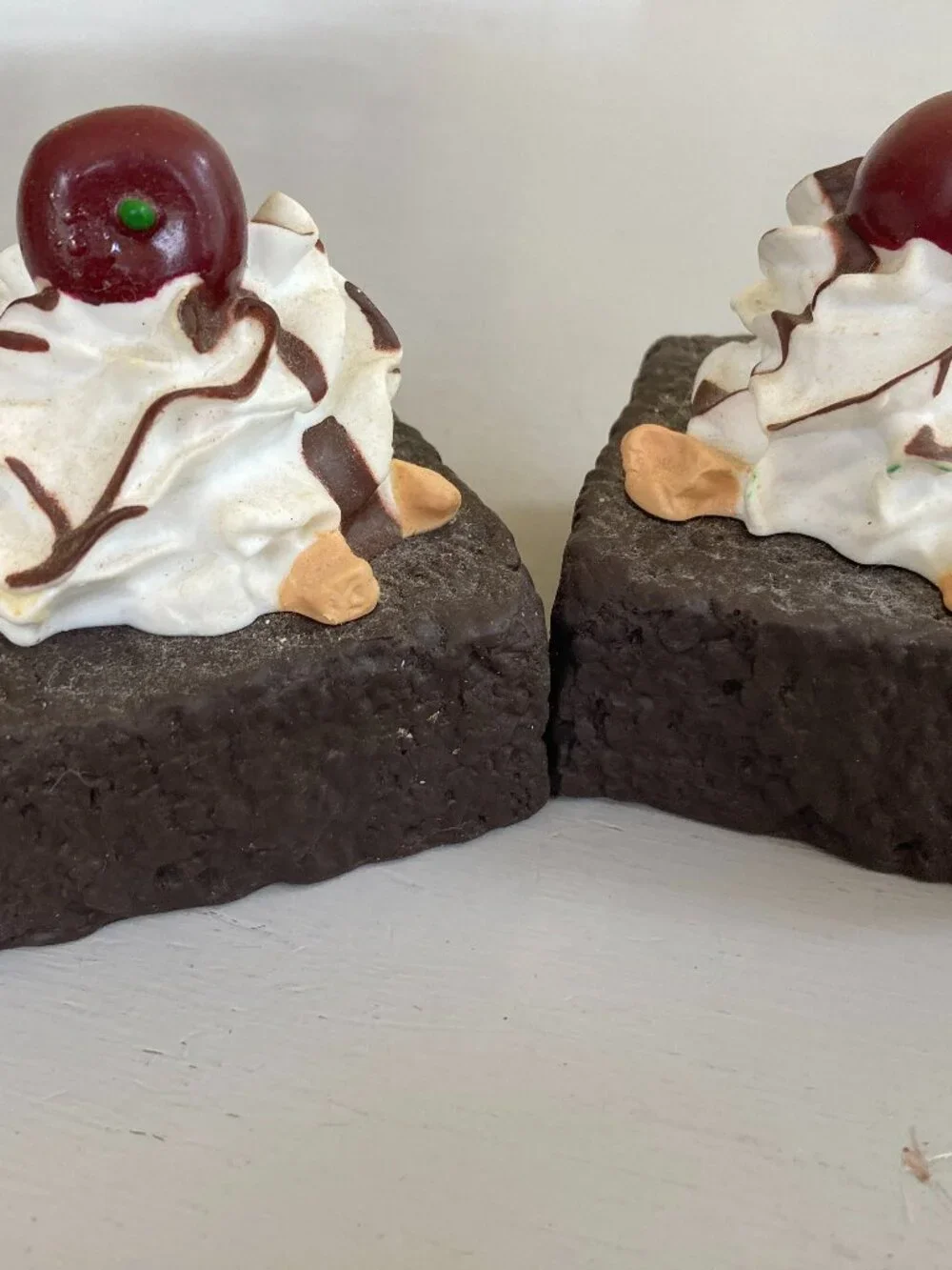 Pottery Barn Wax Brownies 3